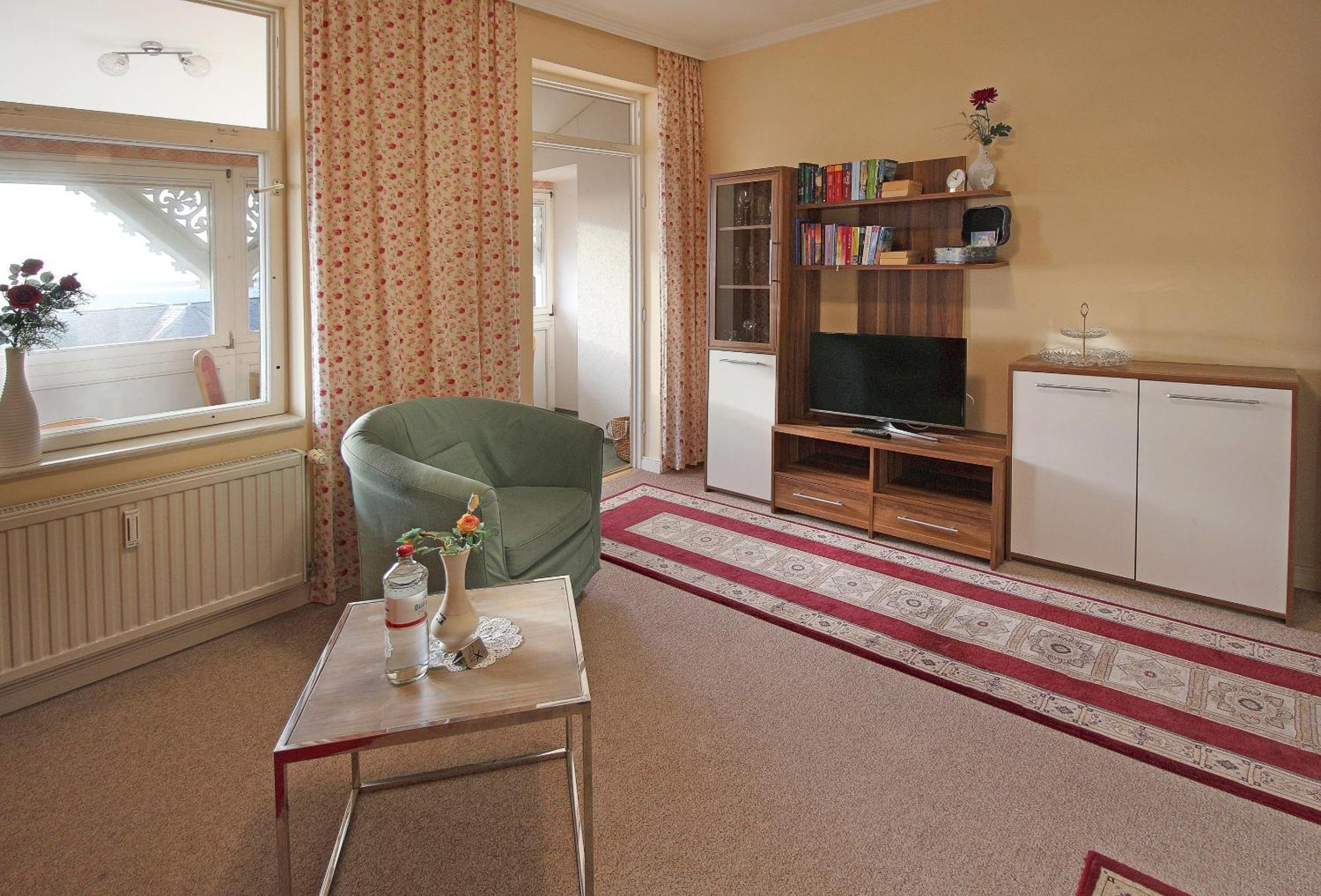 Villa Ostseelilie - Appartements Mit Balkon Und Meerblick Sassnitz Room photo