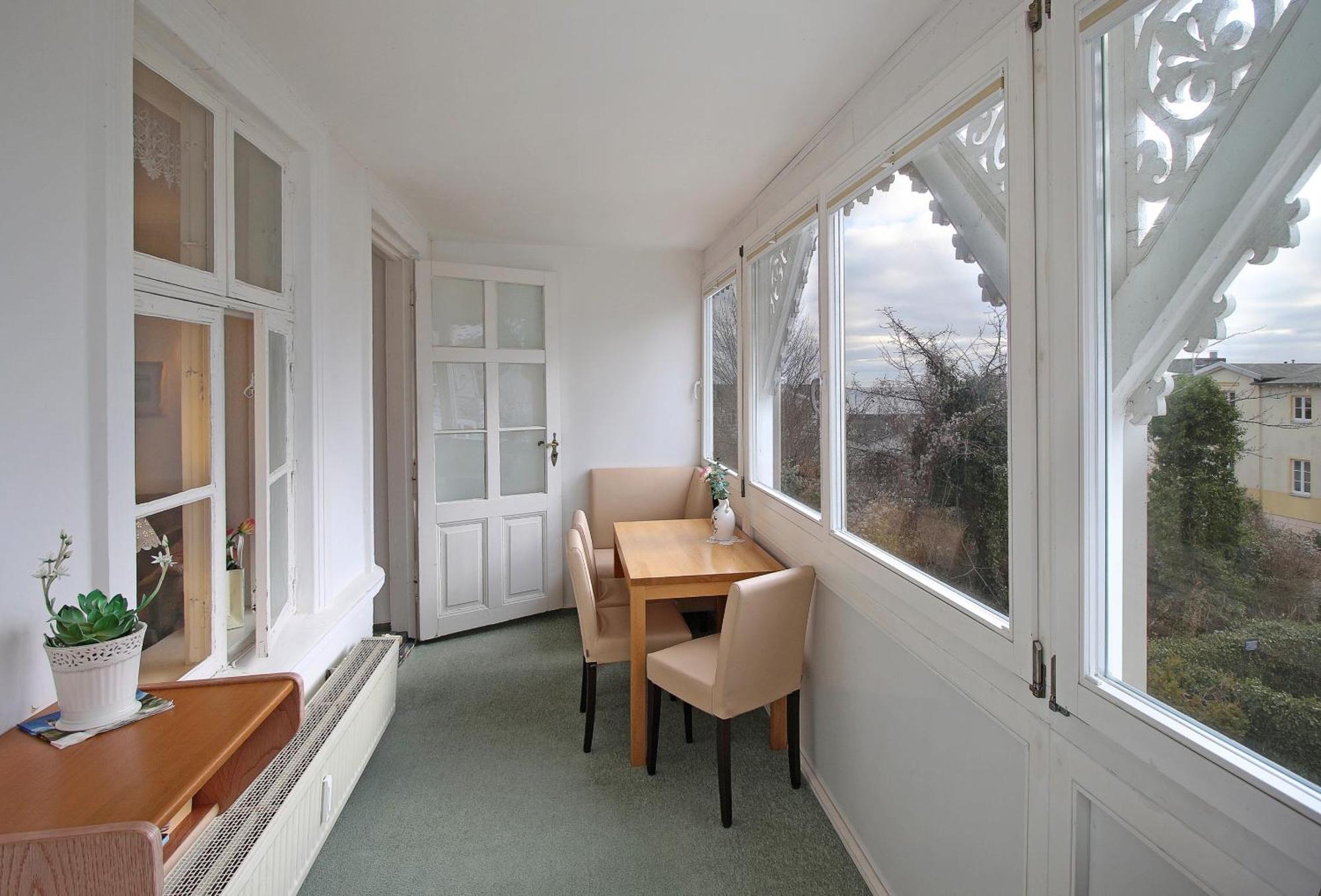Villa Ostseelilie - Appartements Mit Balkon Und Meerblick Sassnitz Room photo
