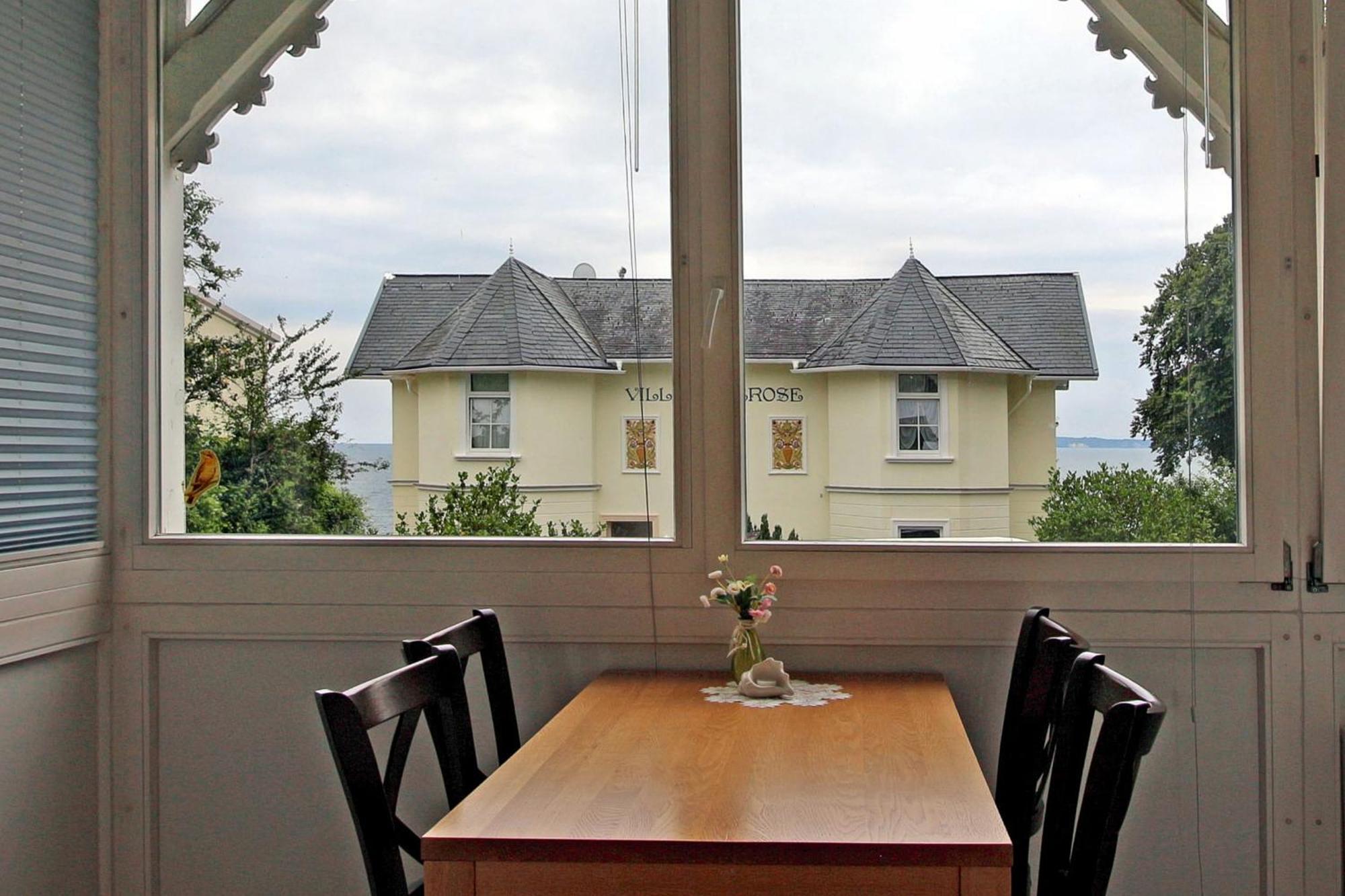Villa Ostseelilie - Appartements Mit Balkon Und Meerblick Sassnitz Room photo
